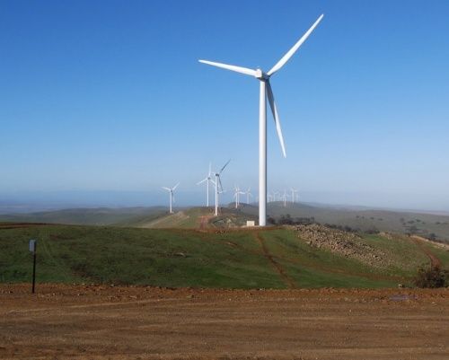 如何保證風力發(fā)電機的安全運行？